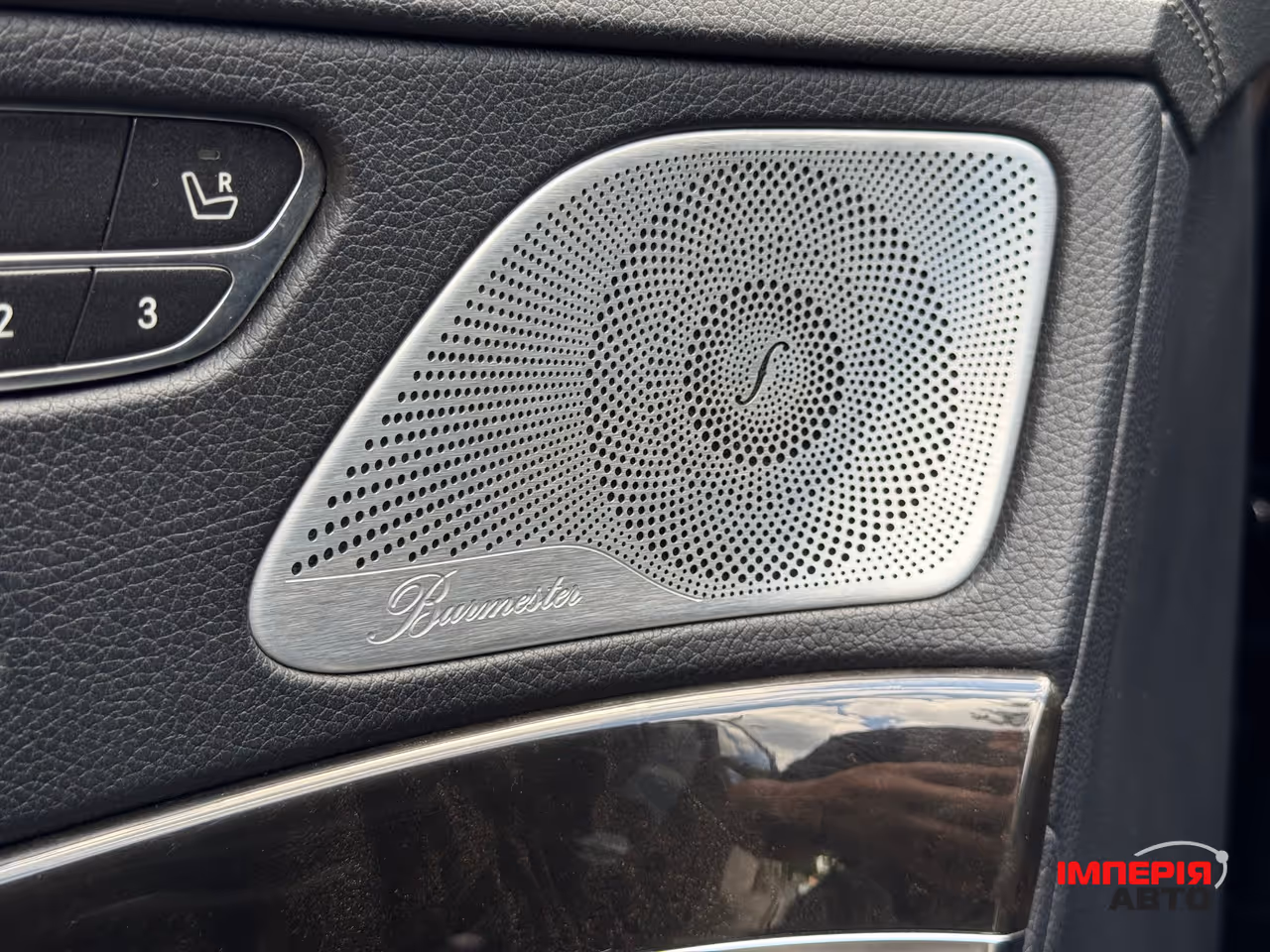 Mercedes-Benz S-Класс - фото 21
