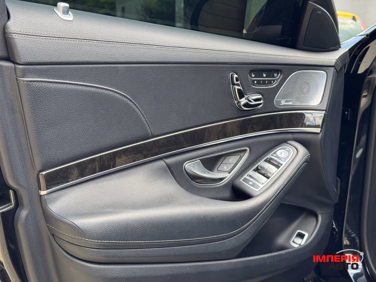 Mercedes-Benz S-Класс - фото 20