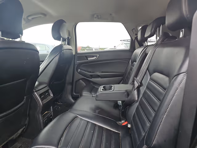 Ford Edge - фото 5