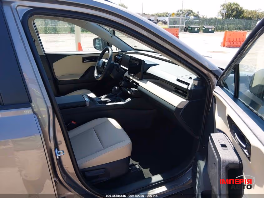 Toyota RAV4 - фото 5