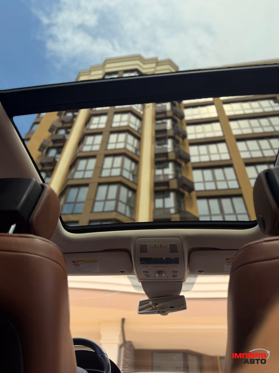 Volkswagen Touareg - фото 13