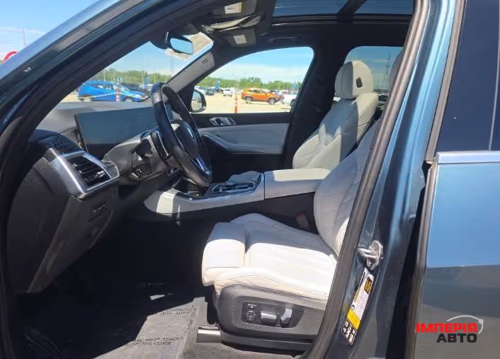 BMW X5 - фото 6