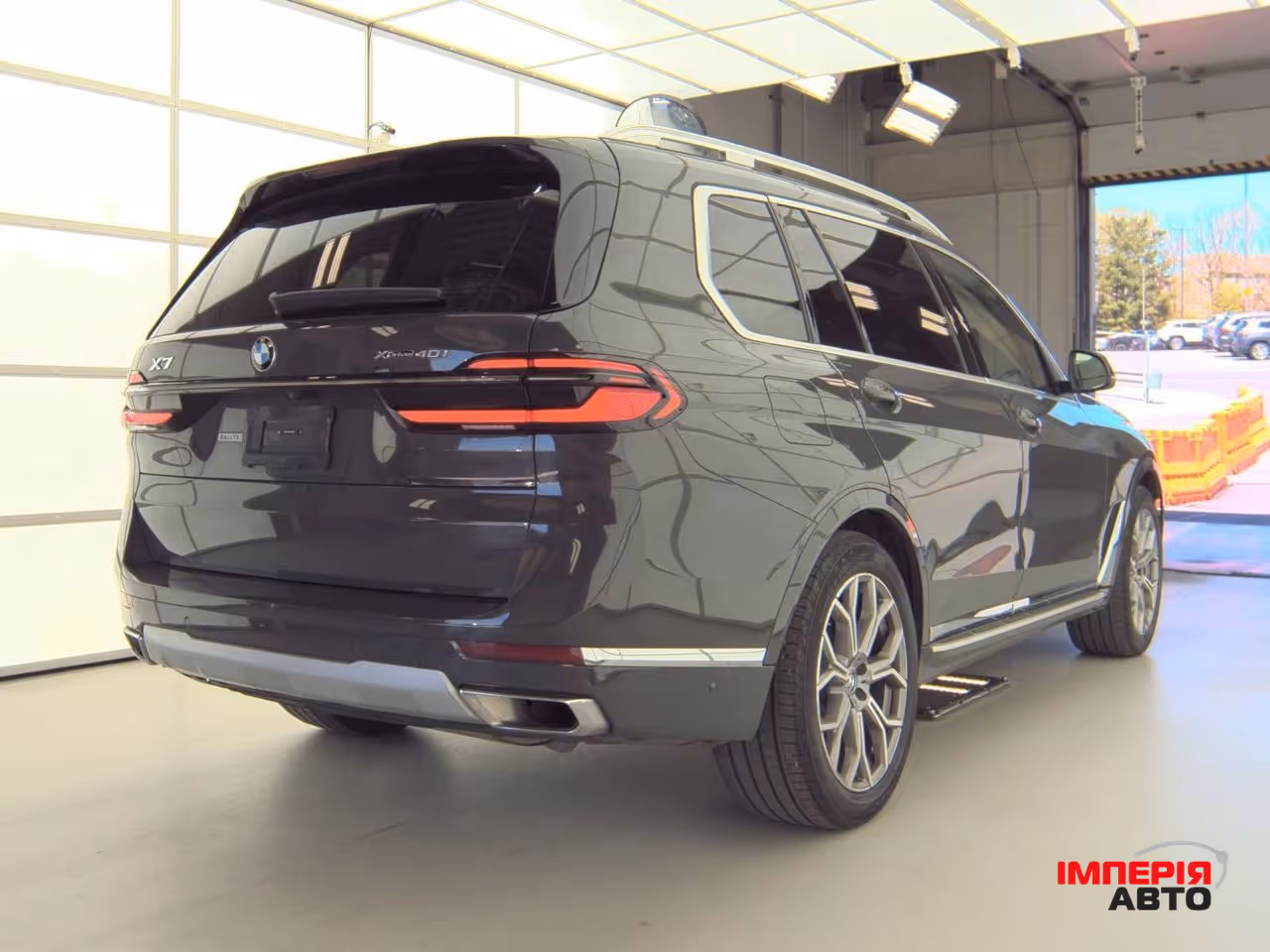 BMW X7 - фото 3