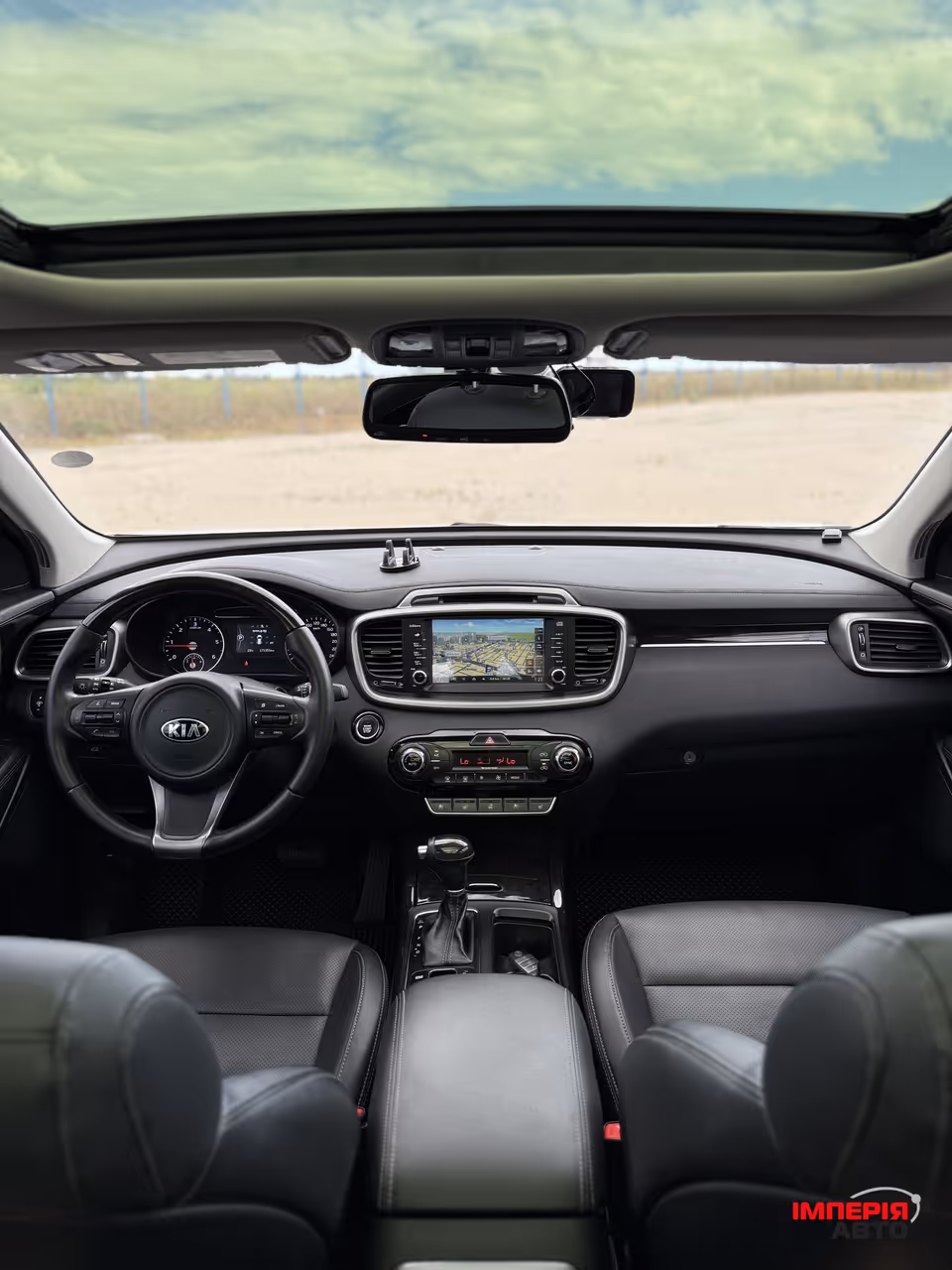 Kia Sorento - фото 11