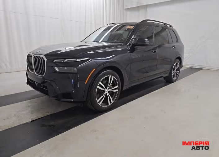 BMW X7 - фото 2