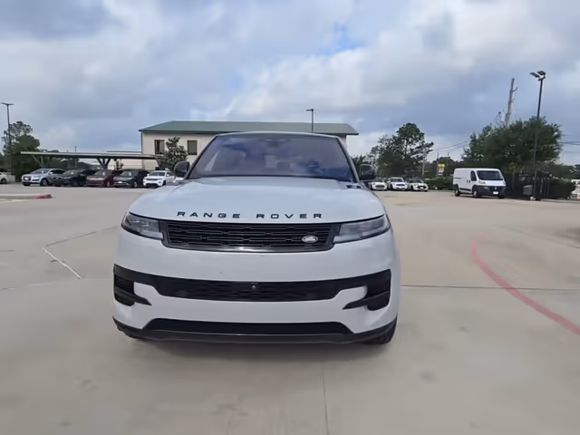Land Rover Range Rover Sport - фото 1