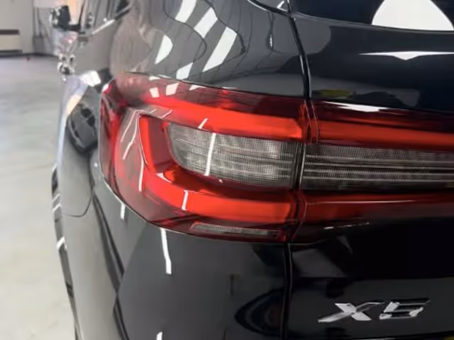 BMW X5 - фото 5