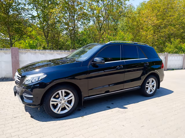 Mercedes-Benz GLE - фото 5