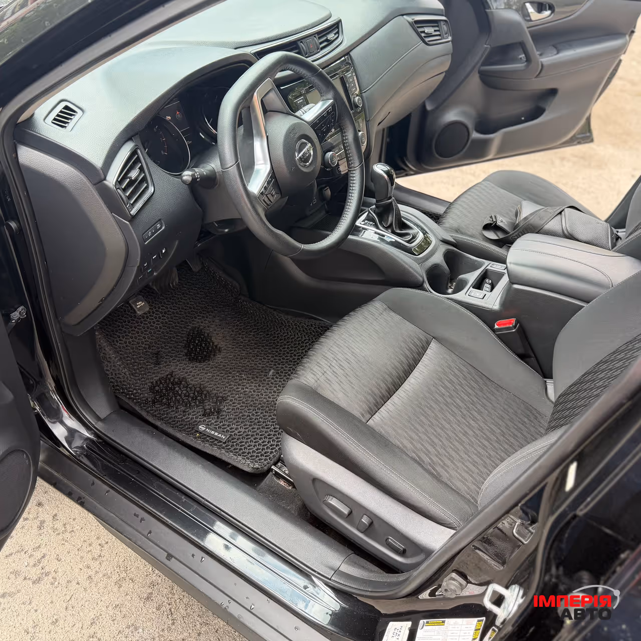 Nissan Rogue - фото 17