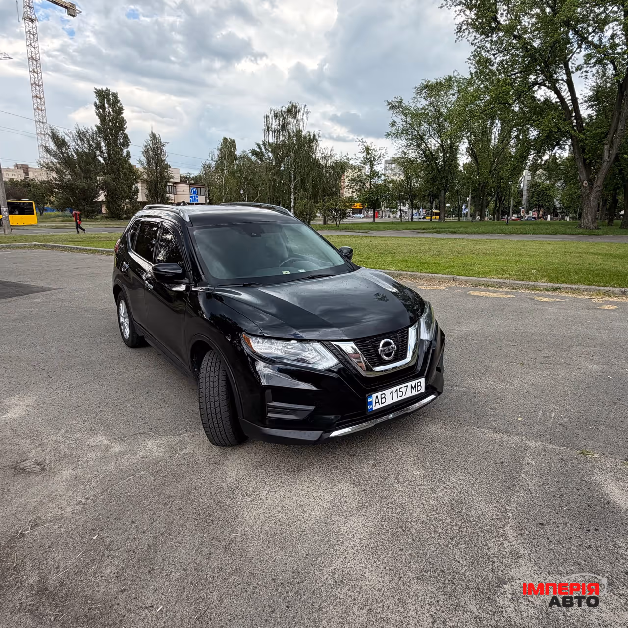 Nissan Rogue - фото 1