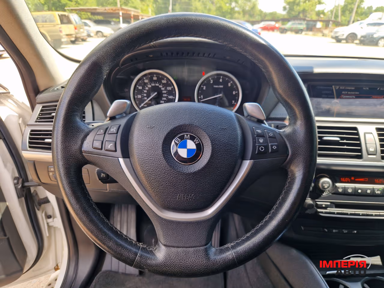 BMW X6 - фото 15