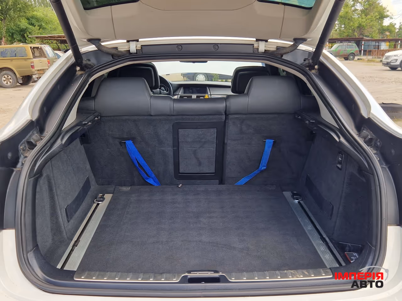 BMW X6 - фото 32
