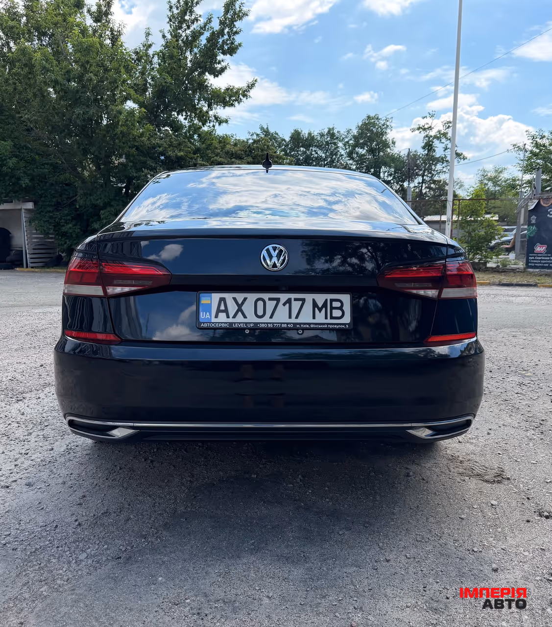 Volkswagen Passat - фото 4