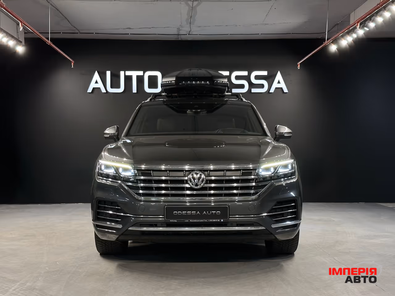Volkswagen Touareg - фото 2