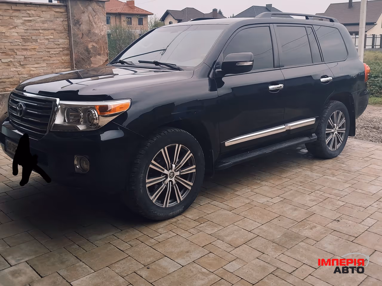 Toyota Land Cruiser - фото 2