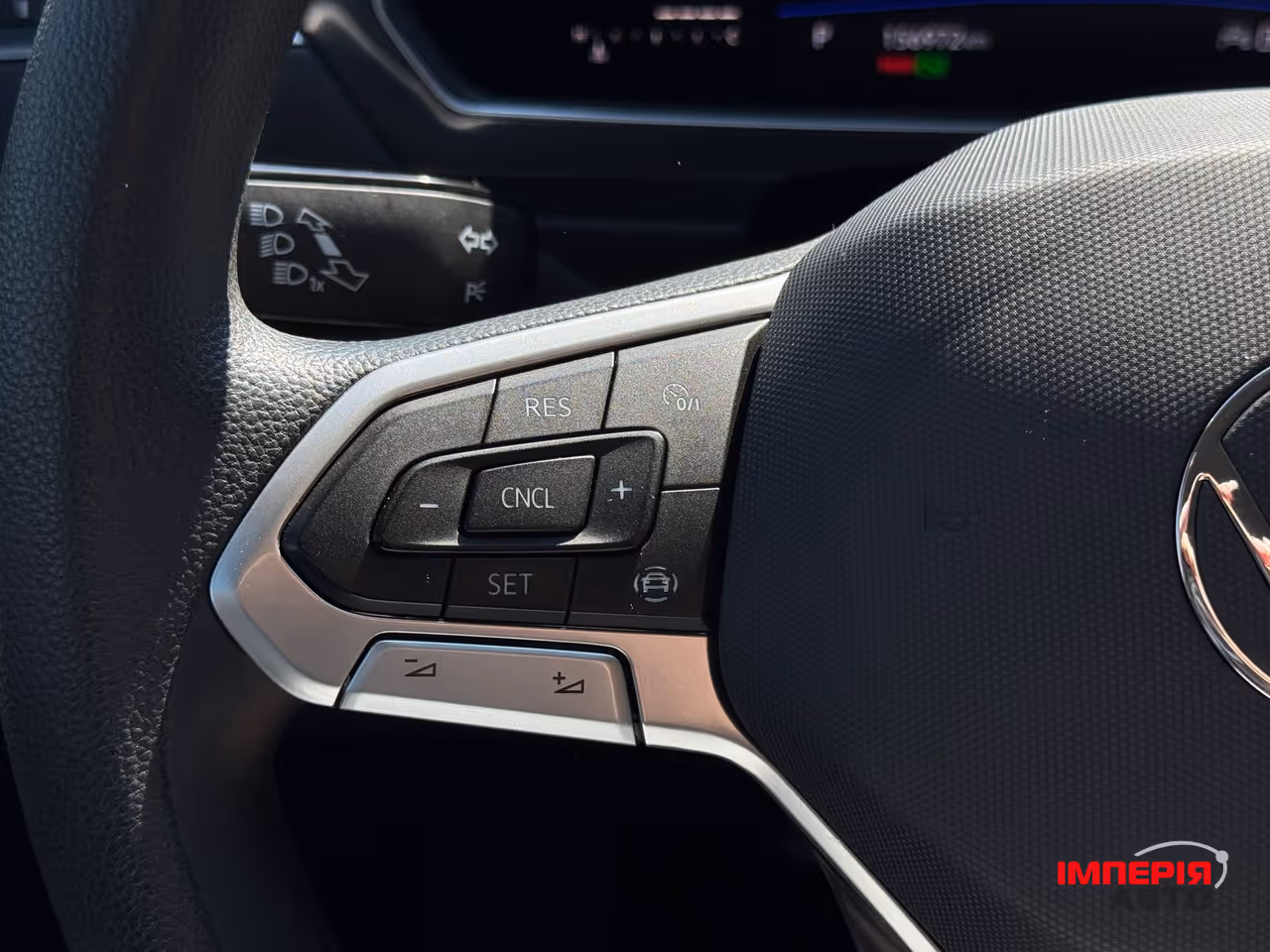 Volkswagen Tiguan - фото 40