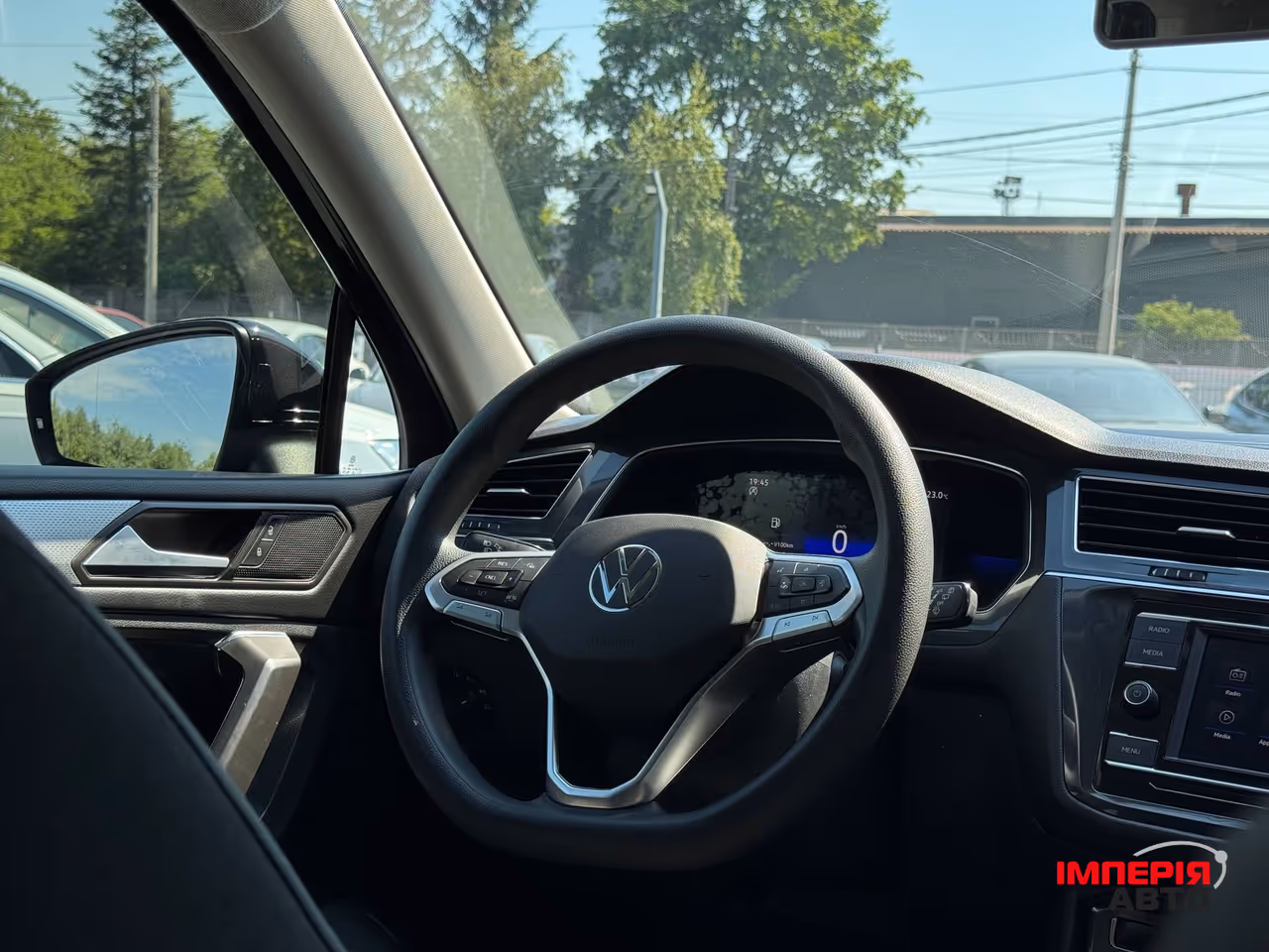 Volkswagen Tiguan - фото 56