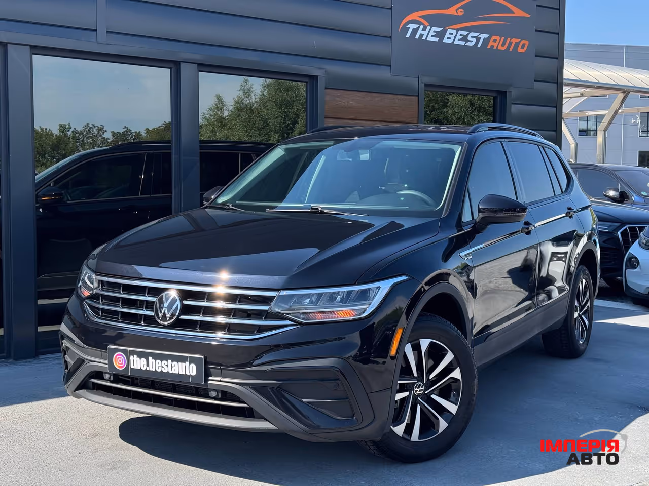 Volkswagen Tiguan - фото 1
