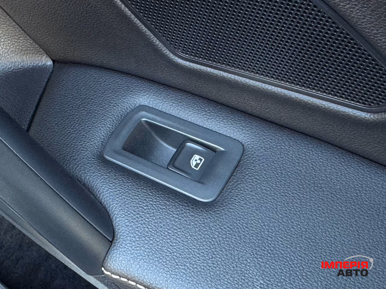 Volkswagen Tiguan - фото 63
