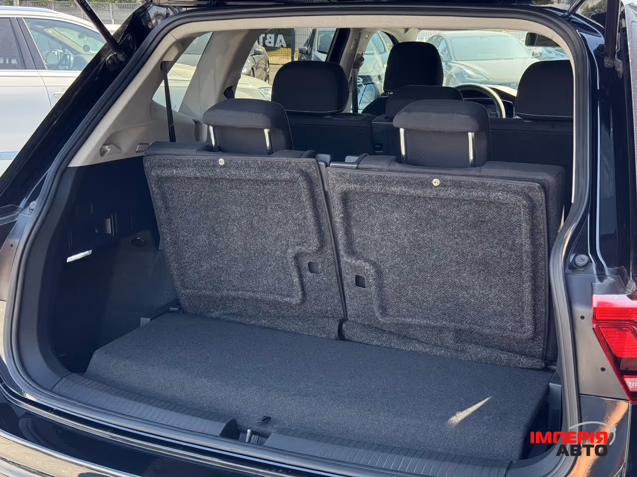 Volkswagen Tiguan - фото 19