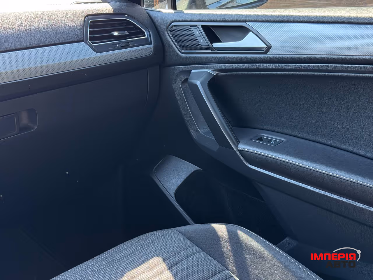 Volkswagen Tiguan - фото 60