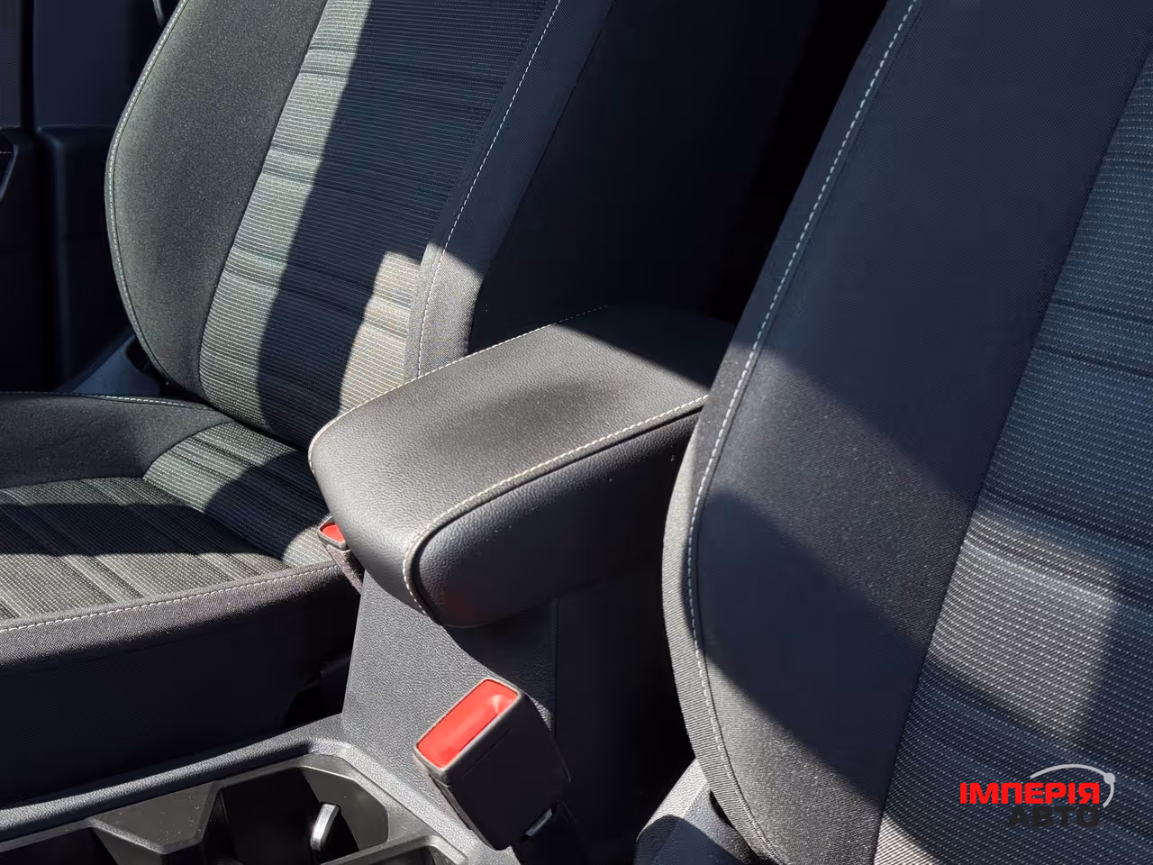 Volkswagen Tiguan - фото 38