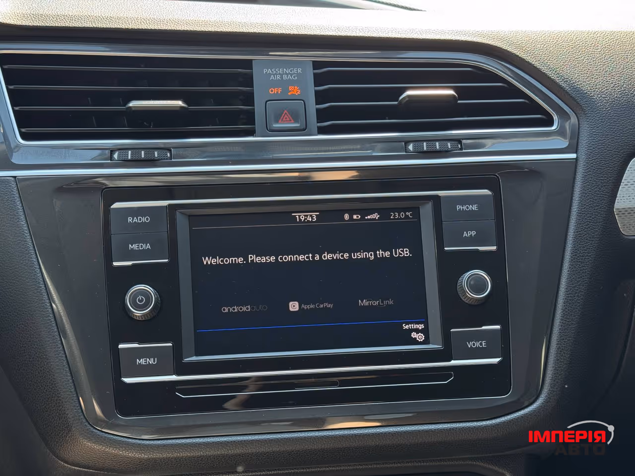 Volkswagen Tiguan - фото 44