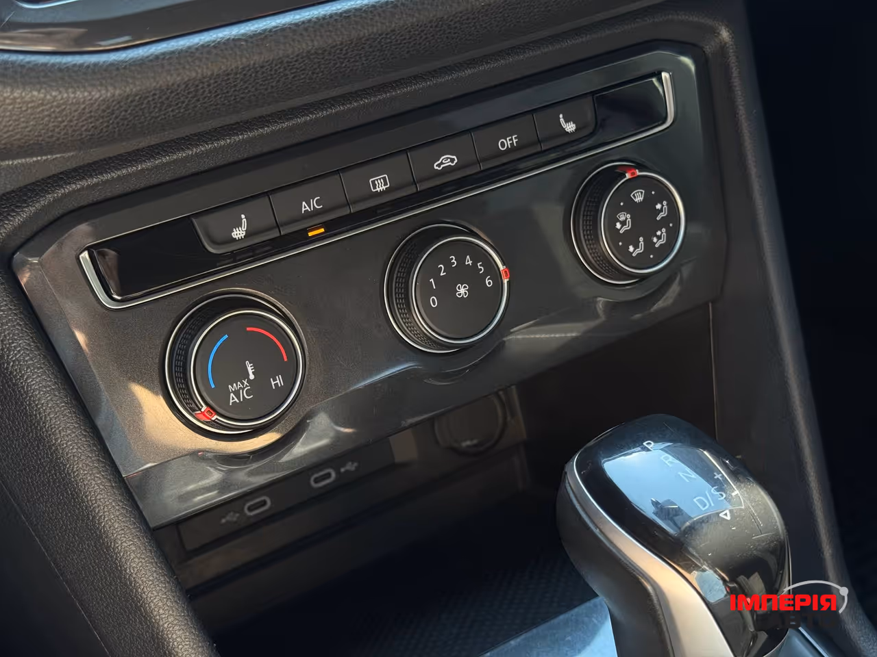 Volkswagen Tiguan - фото 45