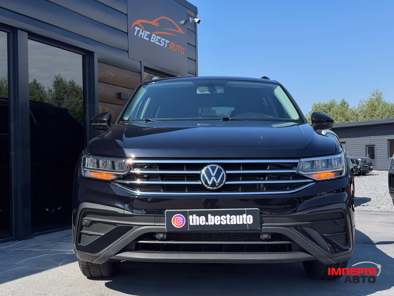 Volkswagen Tiguan - фото 8