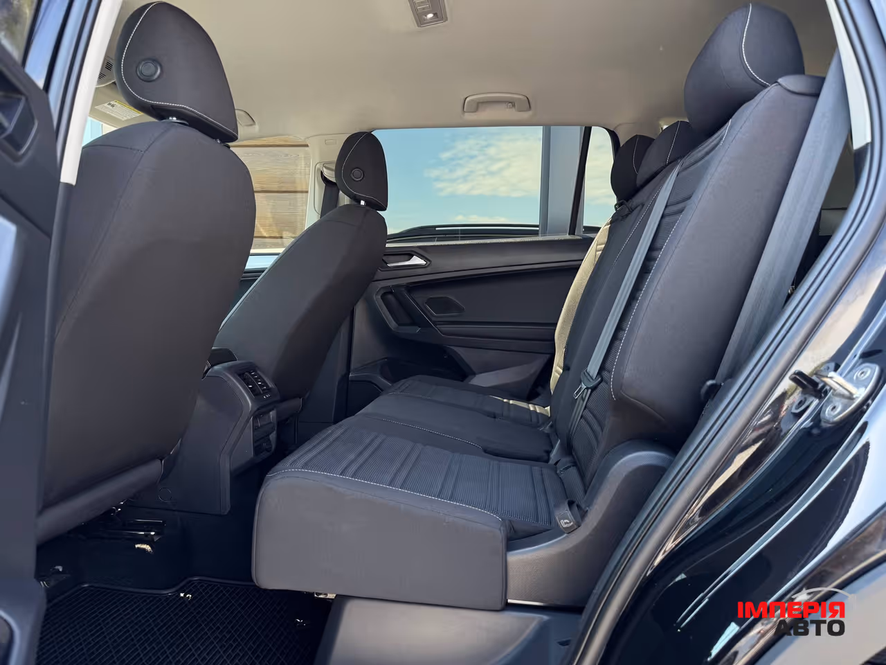 Volkswagen Tiguan - фото 52