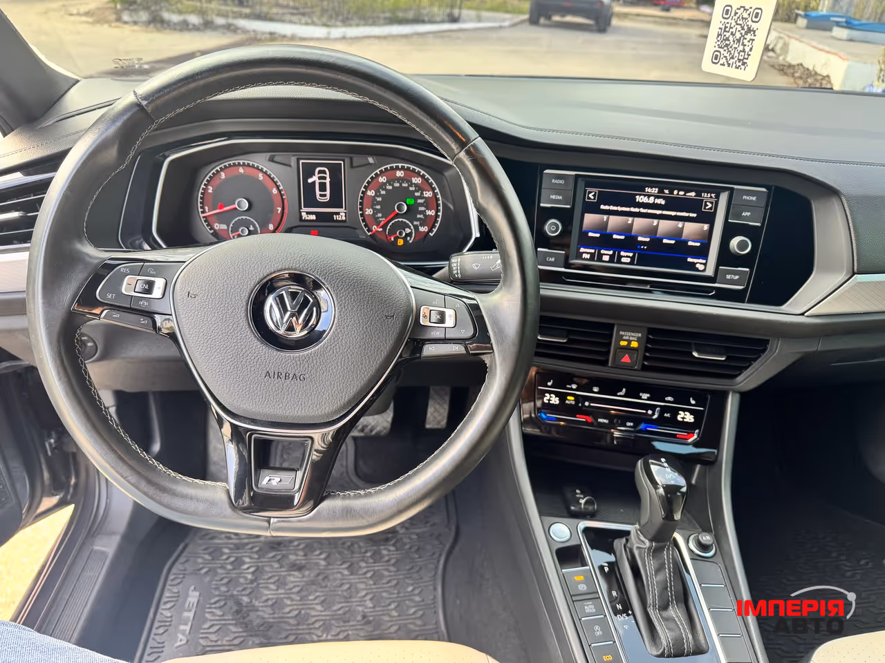 Volkswagen Jetta - фото 8