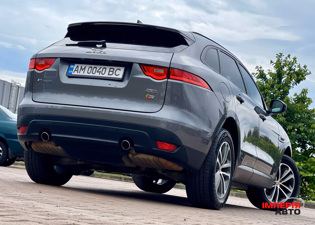 Jaguar F-Pace - фото 24
