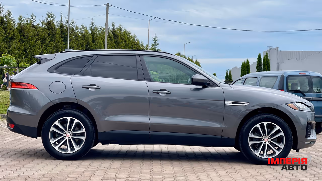 Jaguar F-Pace - фото 16
