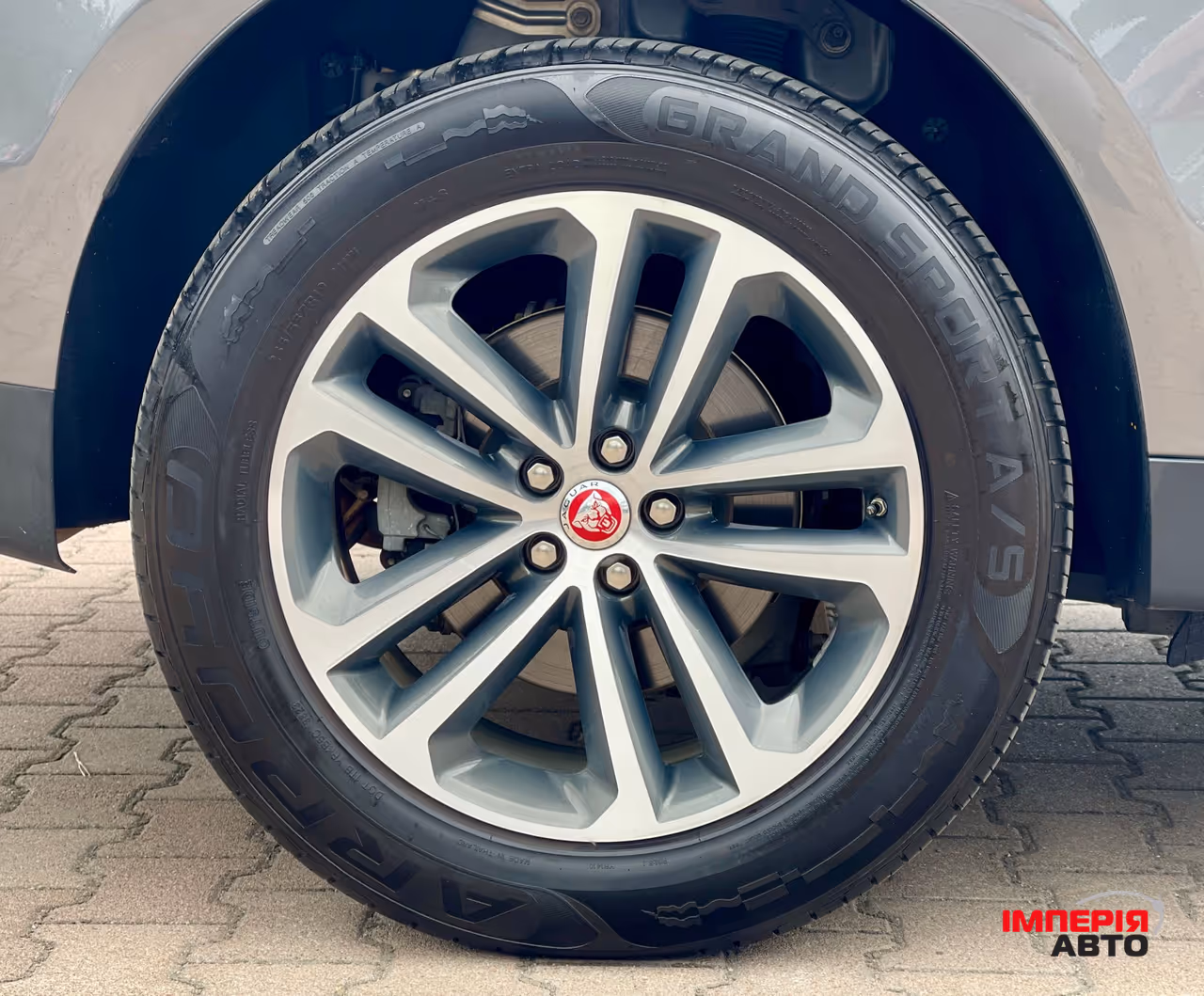 Jaguar F-Pace - фото 20