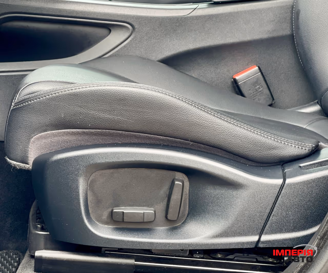 Jaguar F-Pace - фото 53