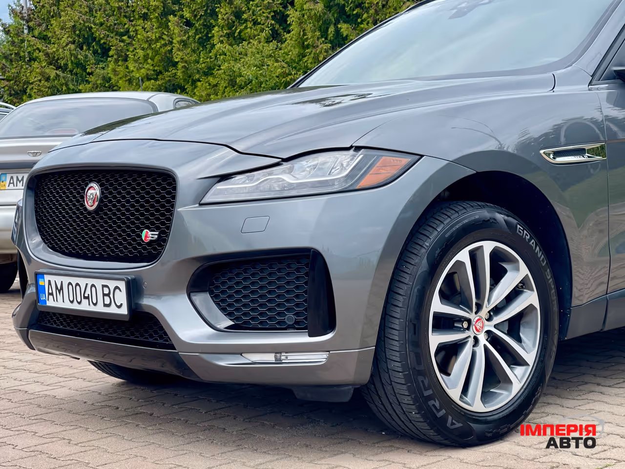 Jaguar F-Pace - фото 5
