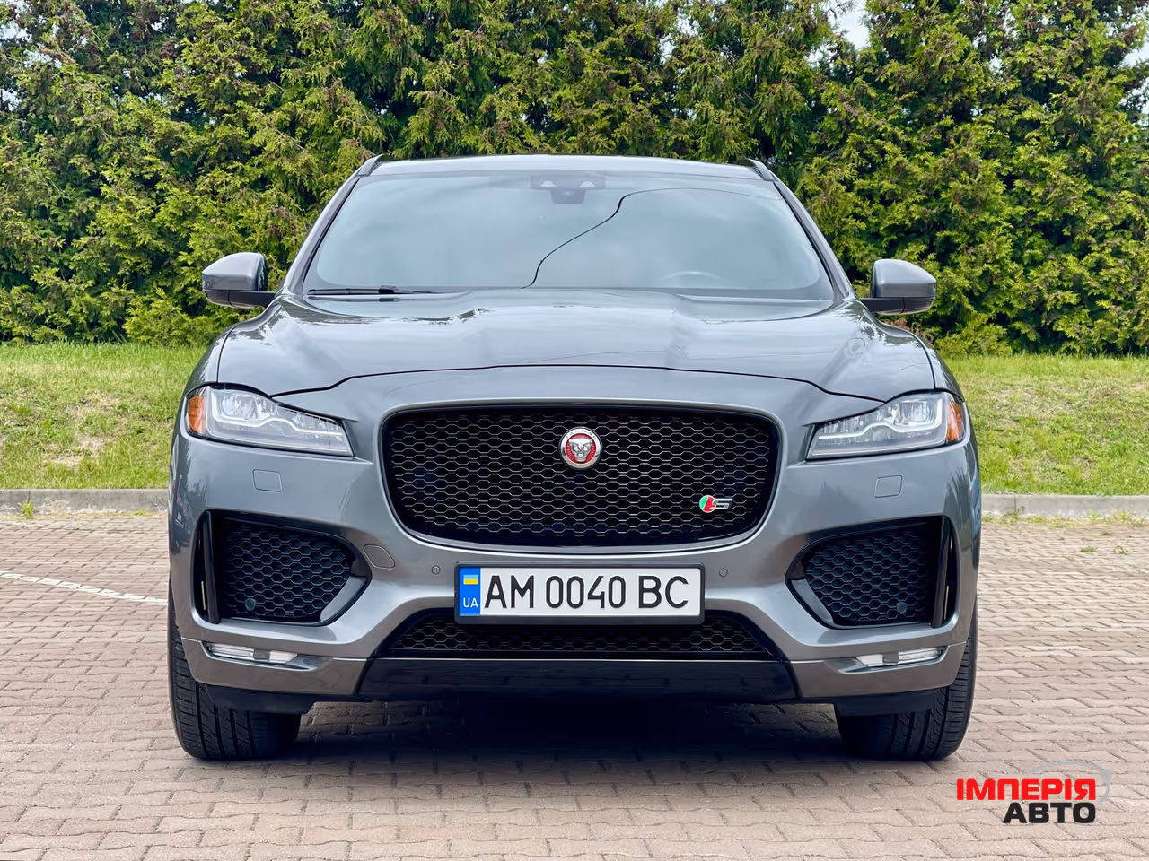 Jaguar F-Pace - фото 2