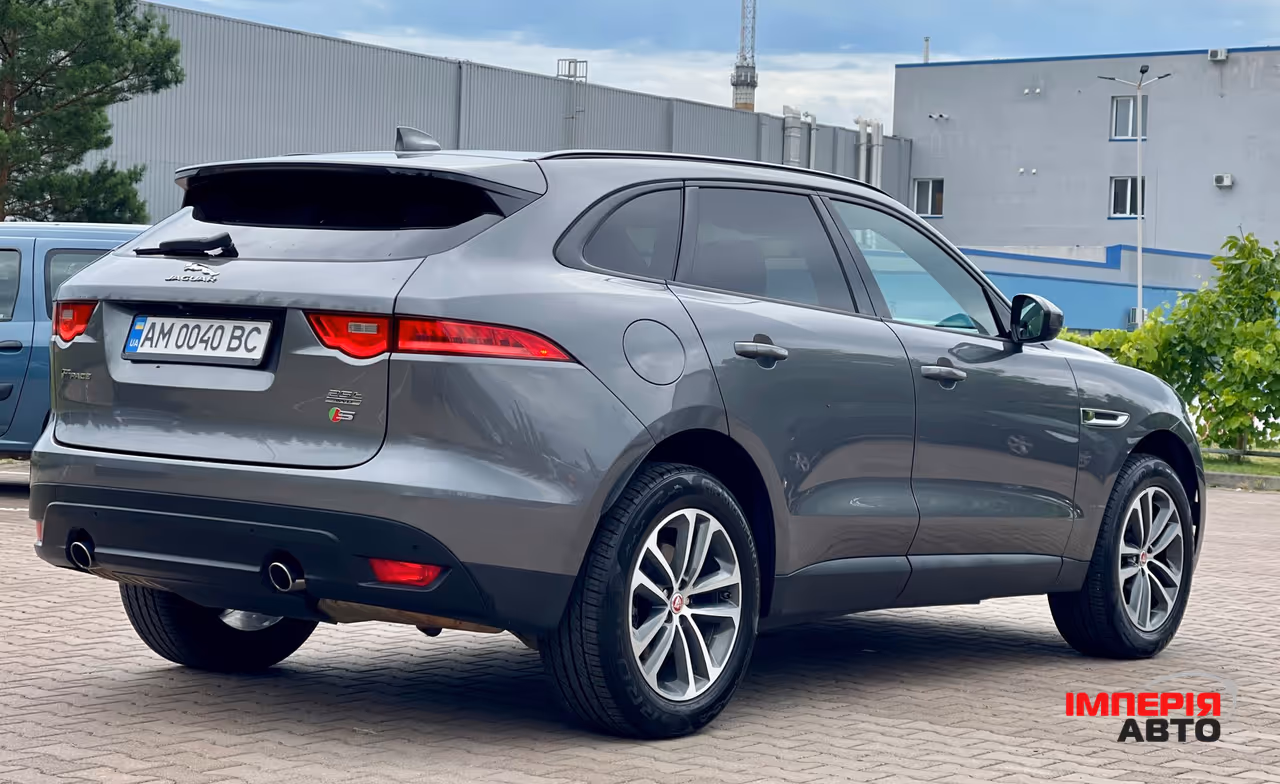 Jaguar F-Pace - фото 27
