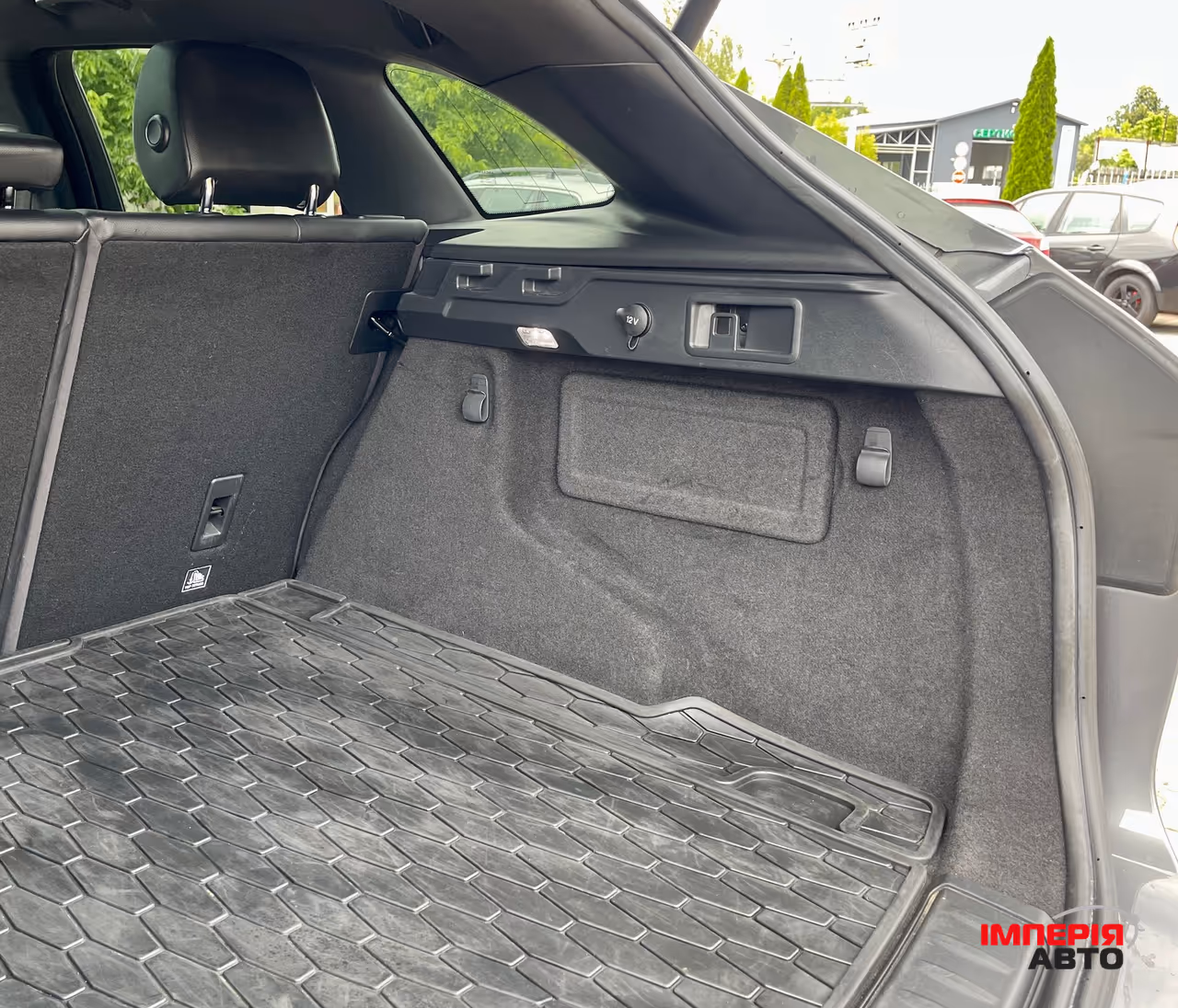 Jaguar F-Pace - фото 34