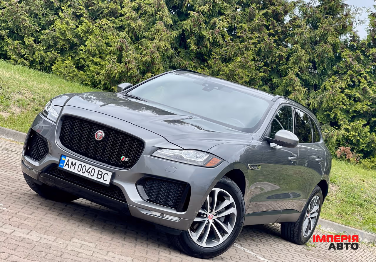 Jaguar F-Pace - фото 9