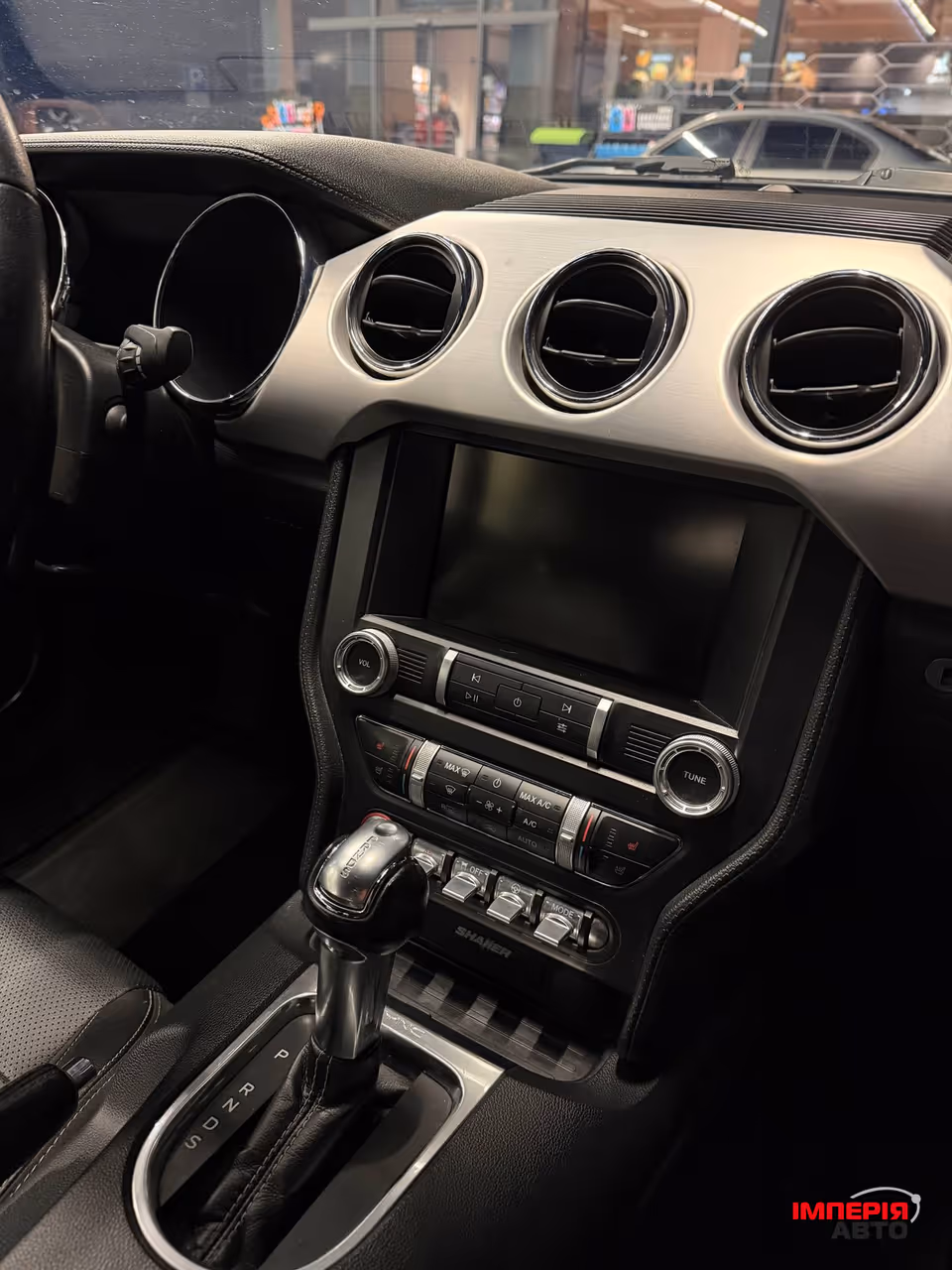 Ford Mustang - фото 11