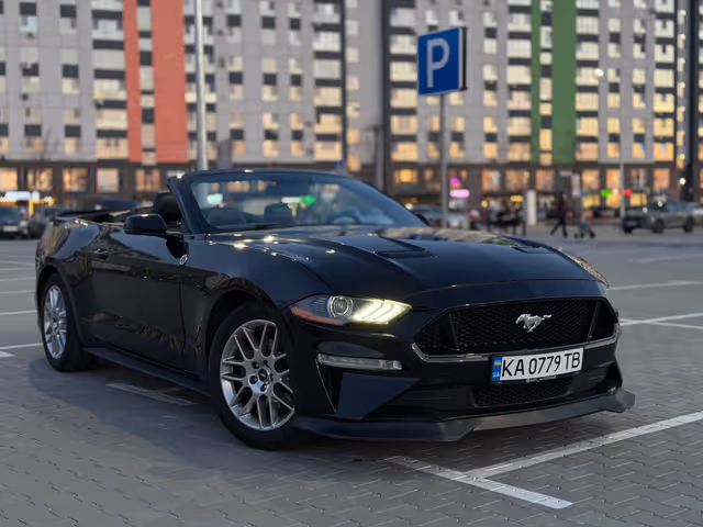 Ford Mustang - фото 2