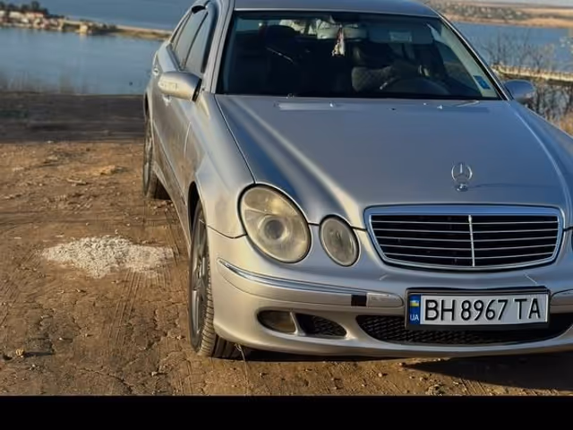 Mercedes-Benz E-Класс - фото 3
