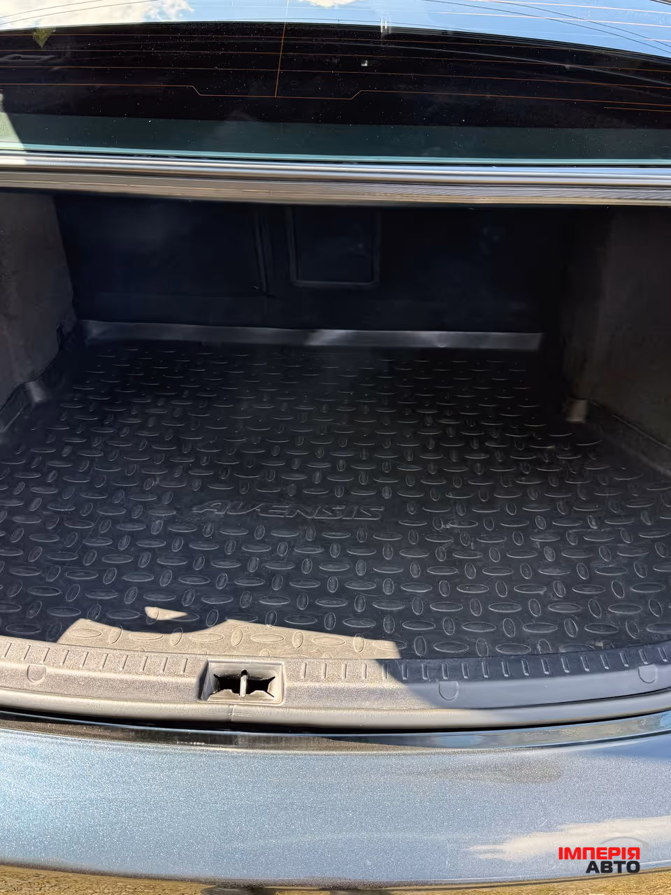 Toyota Avensis - фото 7