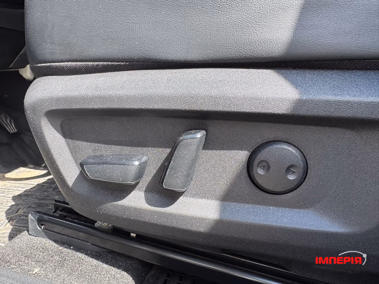 Nissan Rogue - фото 10