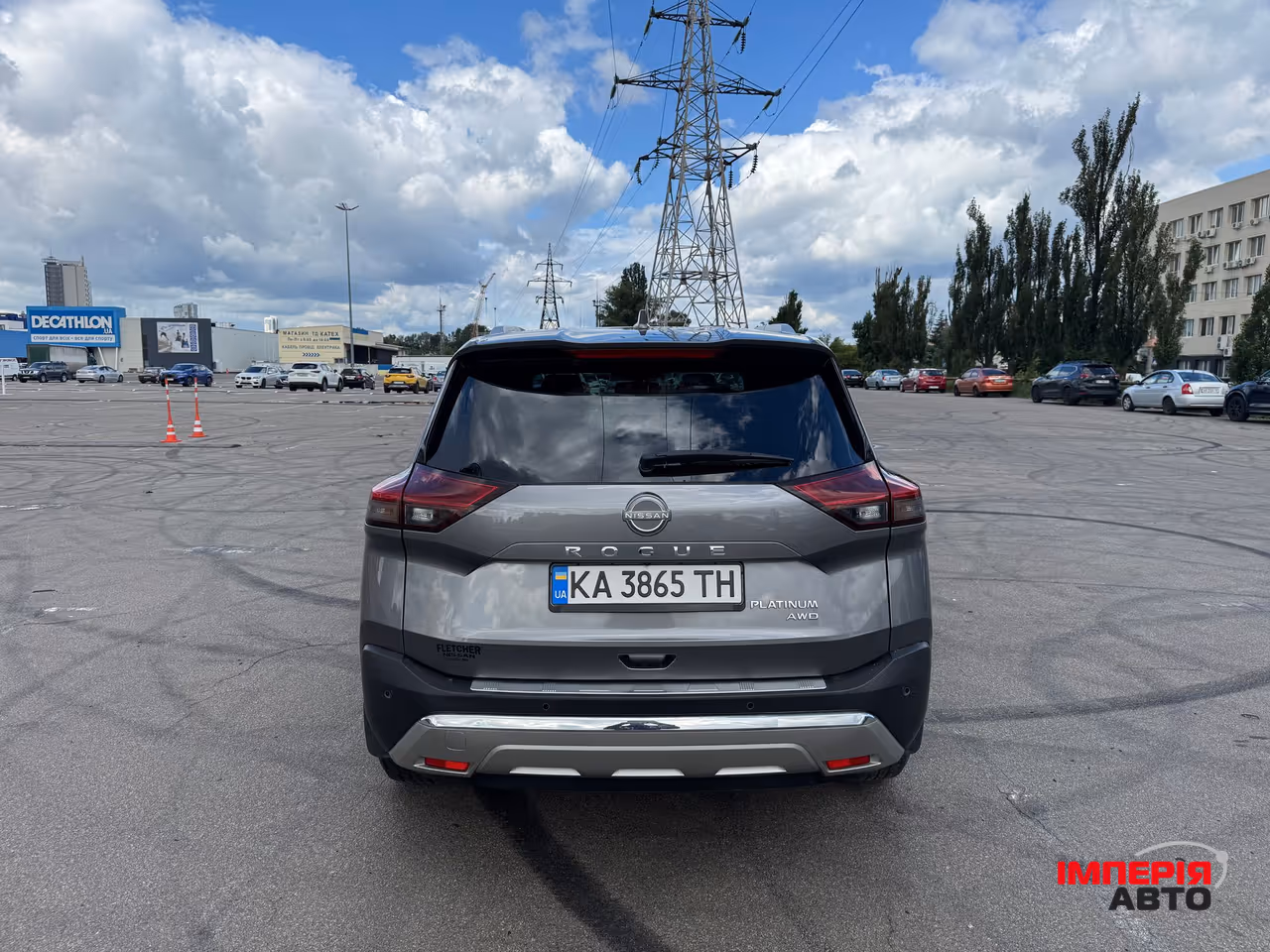 Nissan Rogue - фото 4