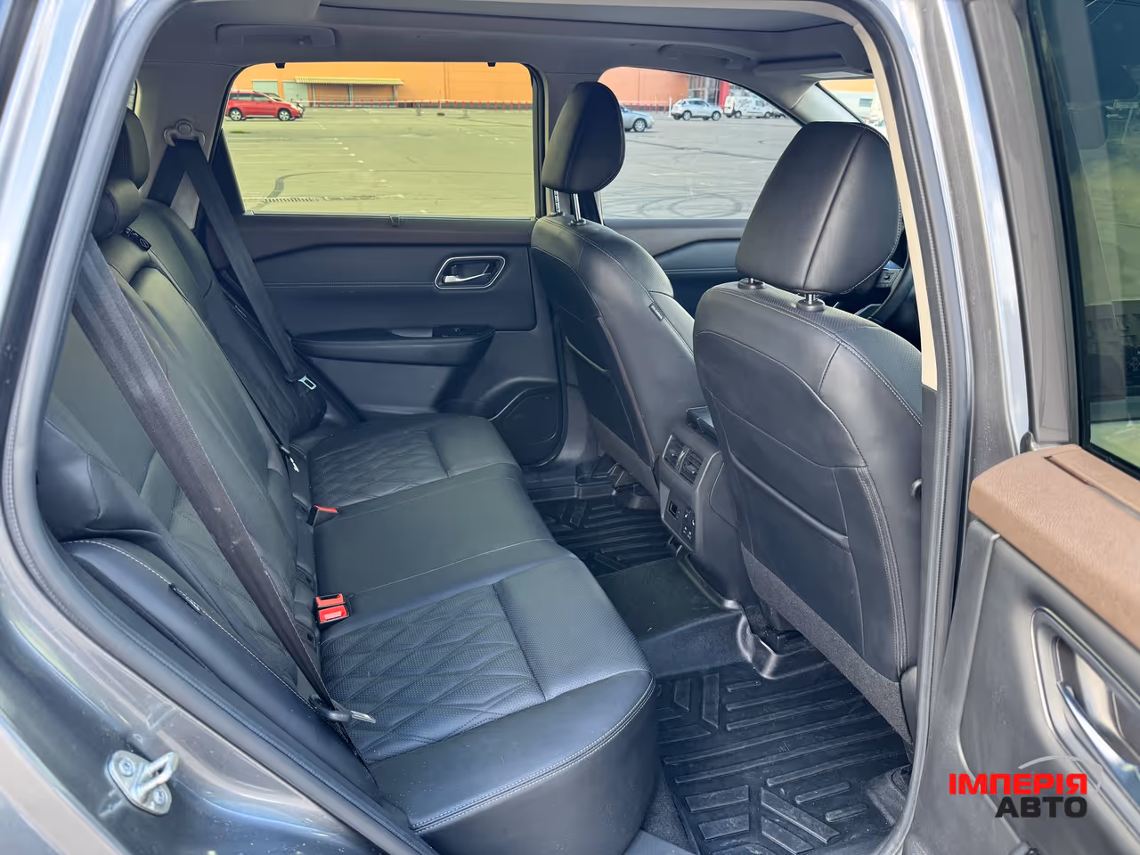 Nissan Rogue - фото 19
