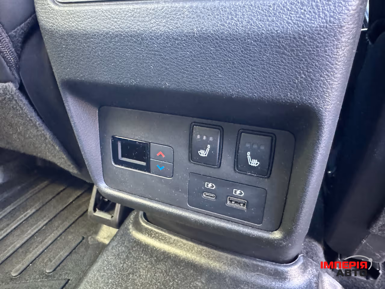 Nissan Rogue - фото 17