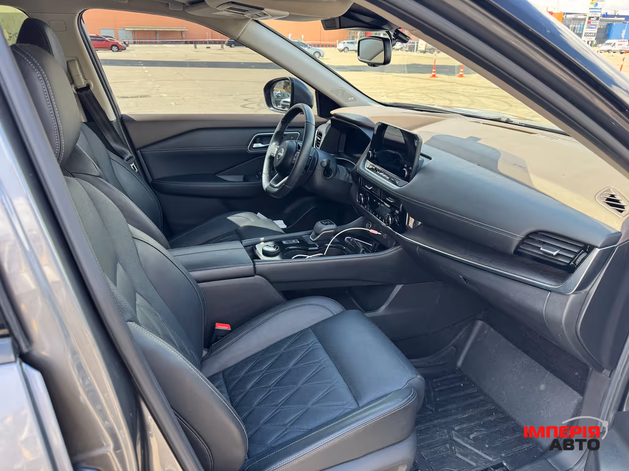 Nissan Rogue - фото 12
