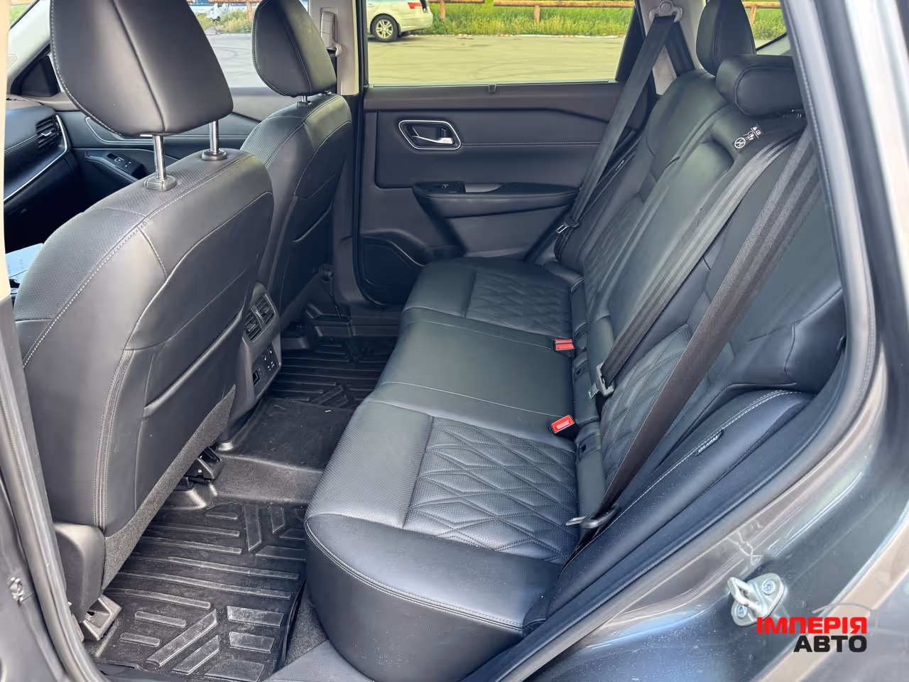 Nissan Rogue - фото 21